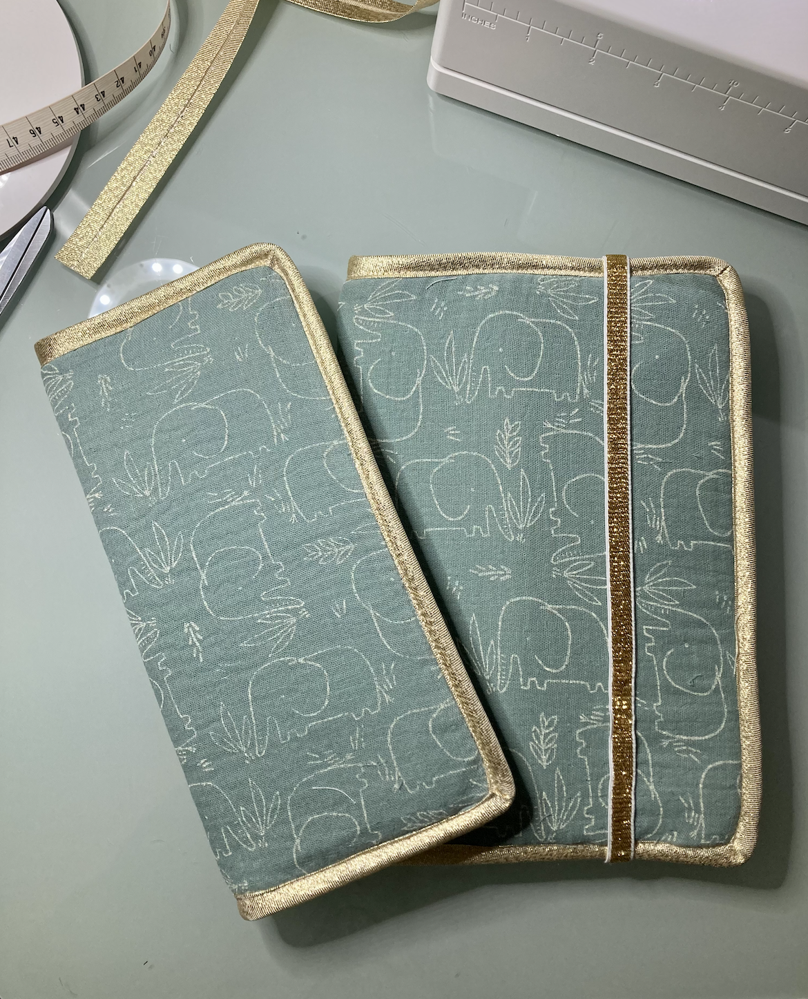 Carnet de santé & Livret de famille Eléphants